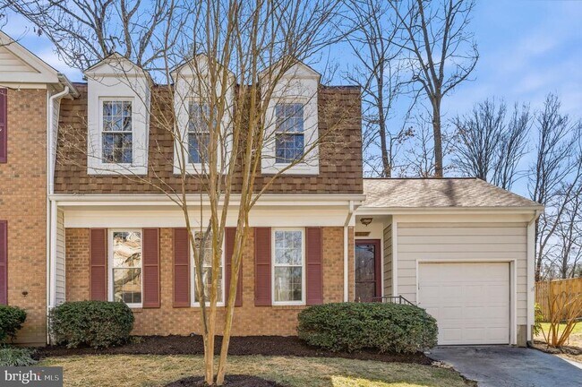 Building Photo - 5907 Wood Sorrels Ct