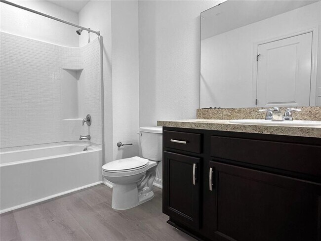 Building Photo - 959 Grandin St