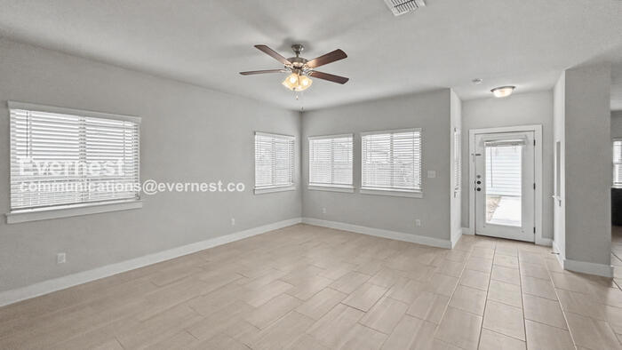 Building Photo - 182 Pelican Bay Cir