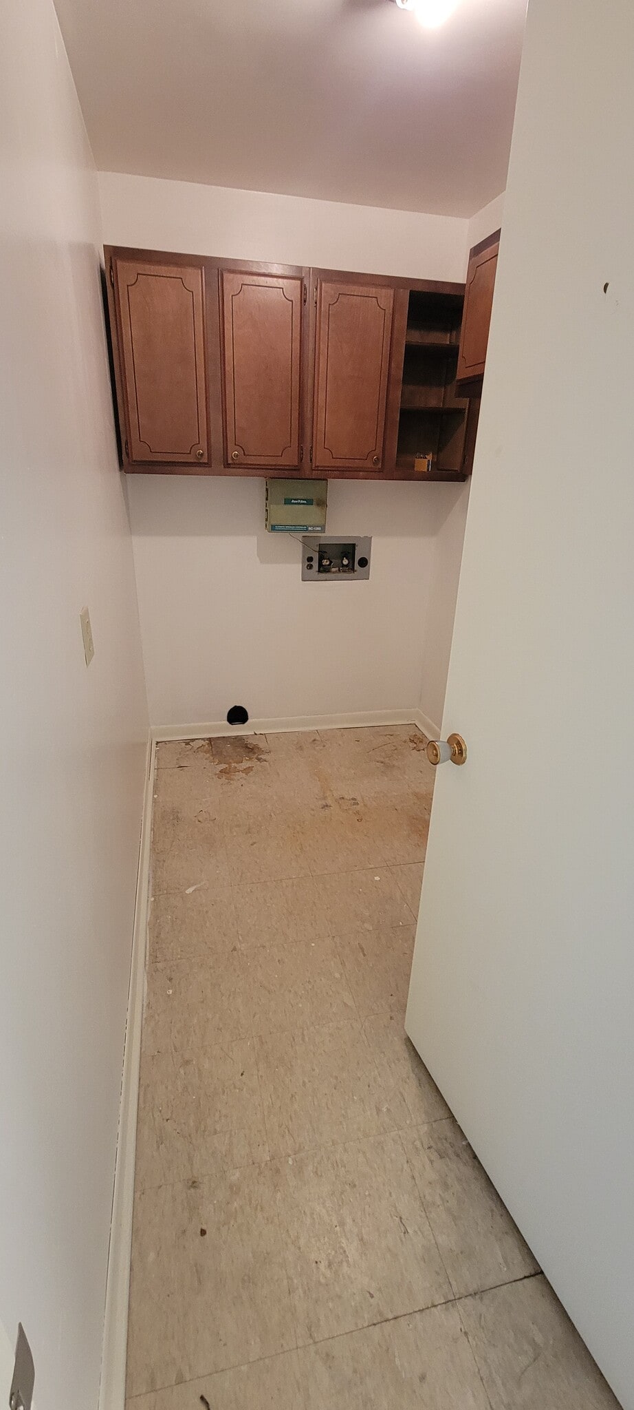 HVAC/Laundry - 704 S 3rd St