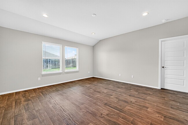 Building Photo - 1610 Bear Spring Dr