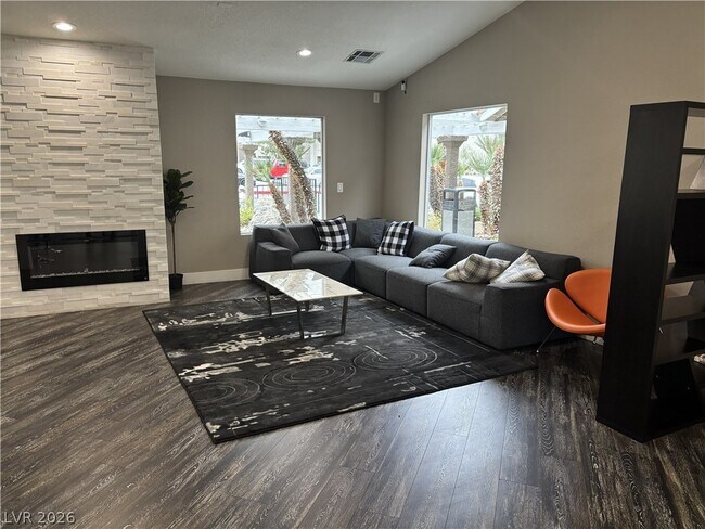 Building Photo - 4200 S Valley View Blvd