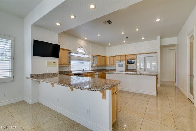 Building Photo - 8706 Mesa Madera Dr