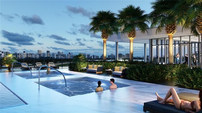 Building Photo - 1170 E Hallandale Beach Blvd