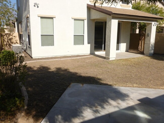 Building Photo - 13437 W Rhine Ln