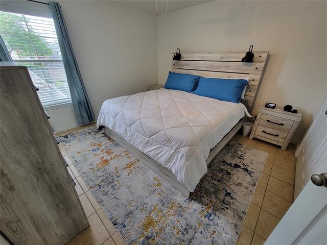 Building Photo - 4263 Towne Lake Ct