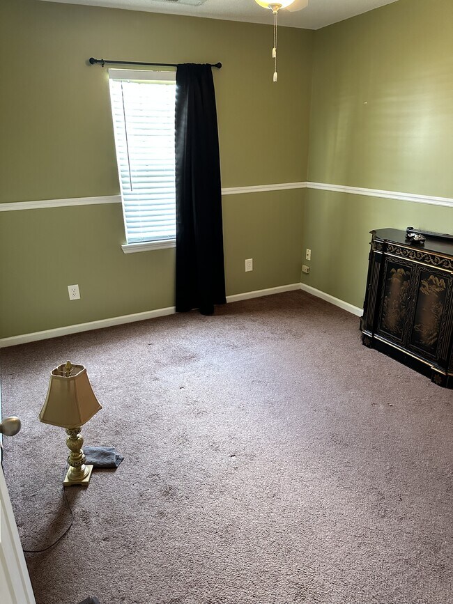 Building Photo - 203 Stockton Ct