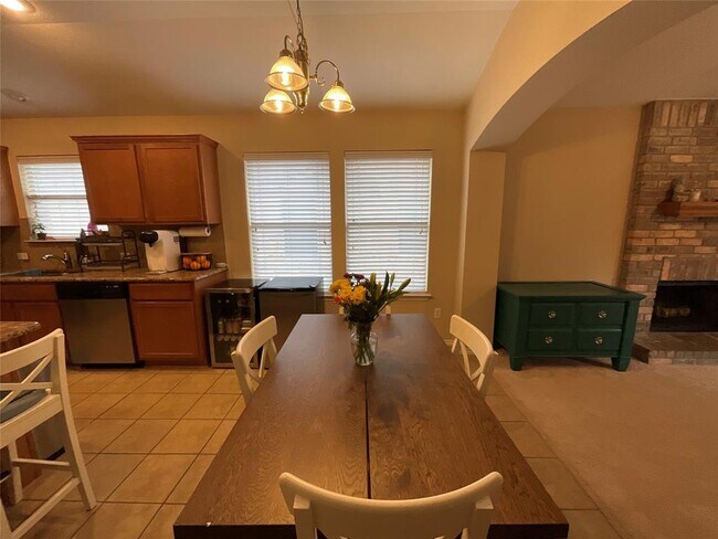 Building Photo - 14013 Rountree Ranch Ln