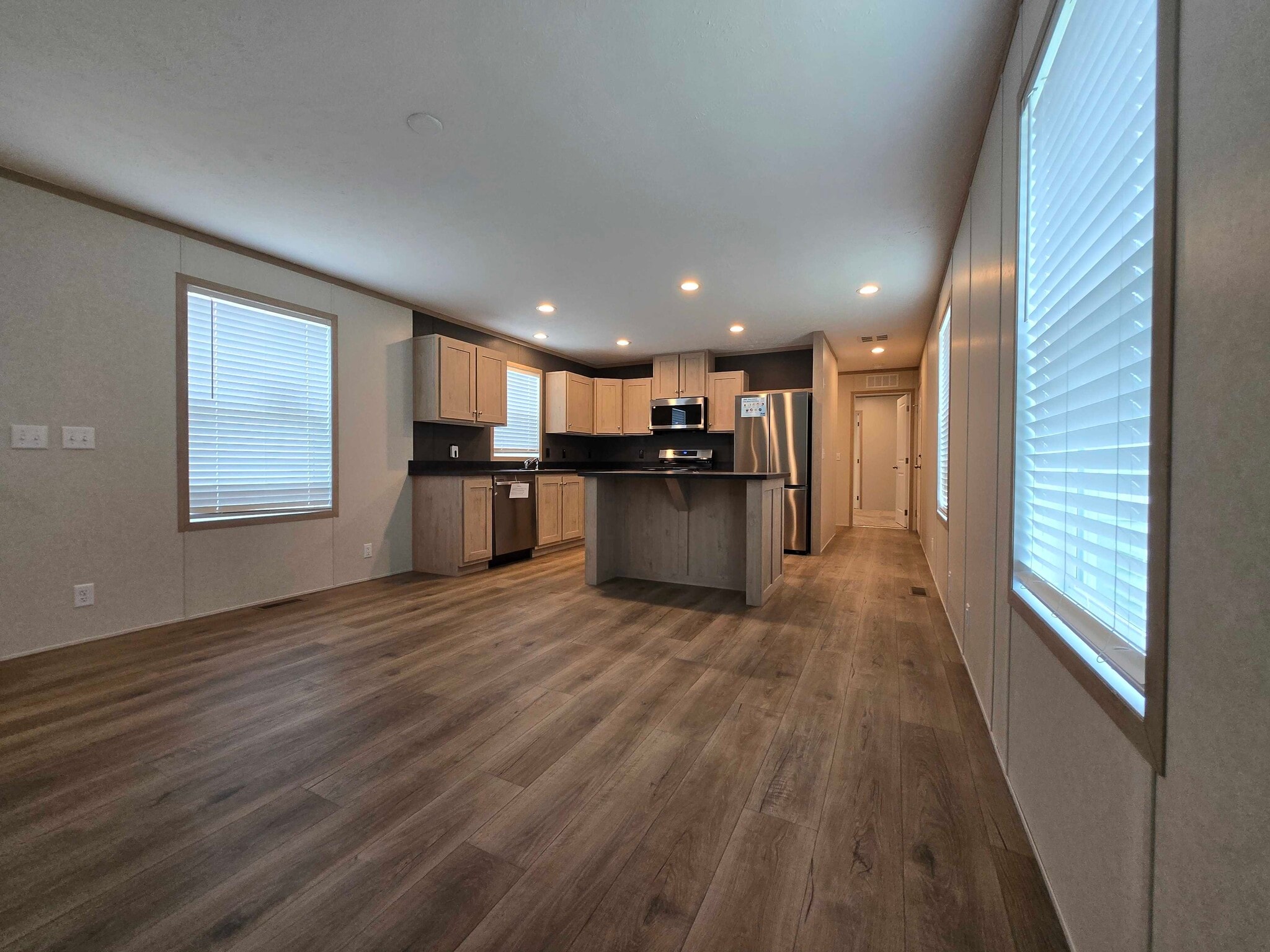 Building Photo - 52885 Van Buren Ct