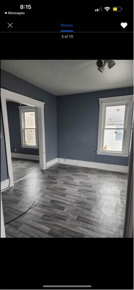 Building Photo - 1043 E 68th St