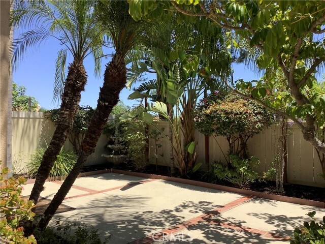 Building Photo - 932 S Lone Pine Ln