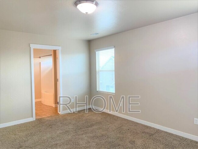 Building Photo - 2581 Cottonwood Dr