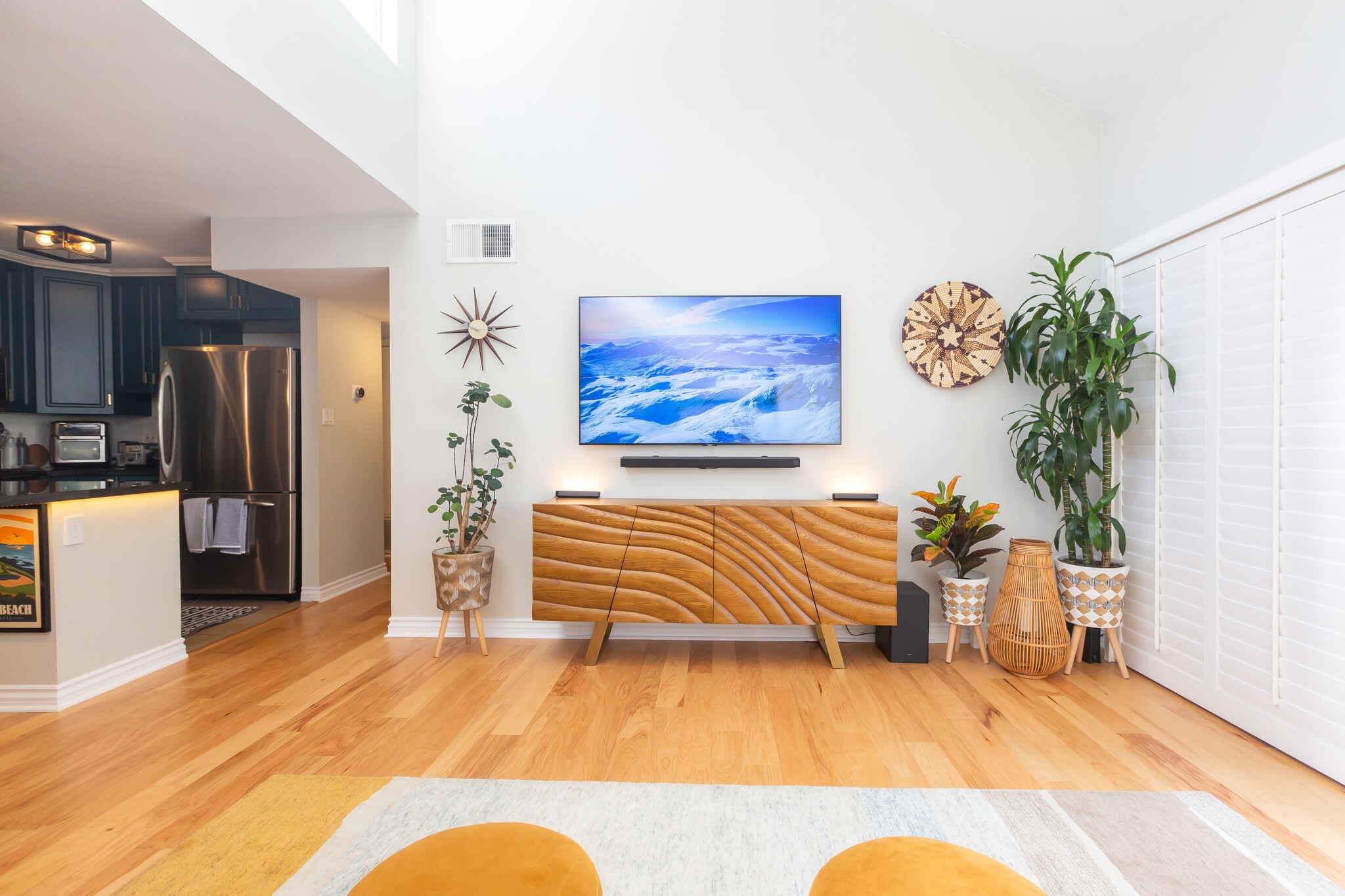 Building Photo - 5700 Etiwanda Ave