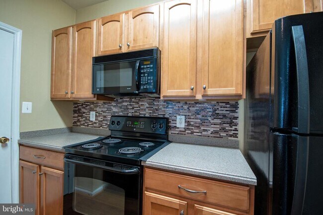 Building Photo - 12162 Penderview Ln