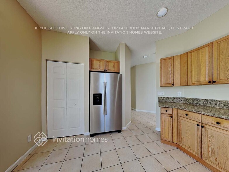 Building Photo - 7805 Springfield Lake Dr