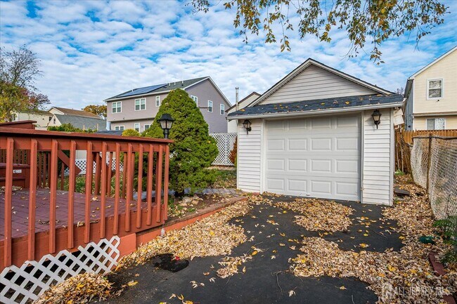 Building Photo - 98 Trieste St