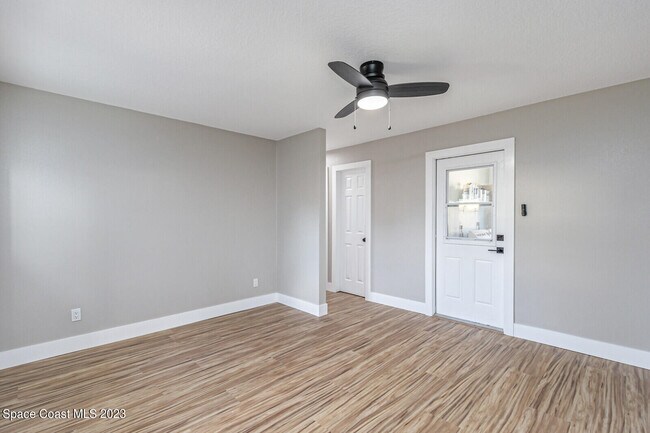 Building Photo - 5711 Margo Ct