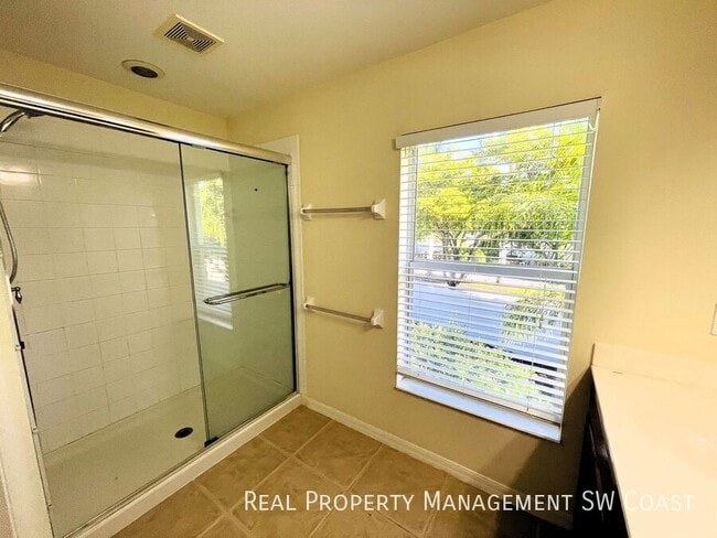 Building Photo - 16020 Caldera Ln-