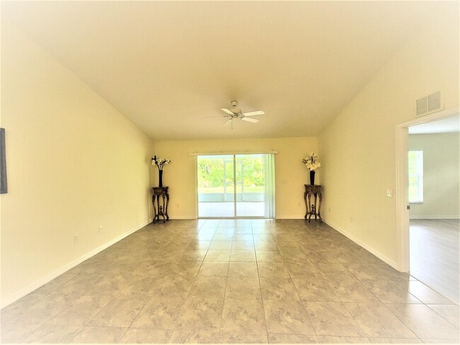 Building Photo - 11124 Hotchkiss Dr