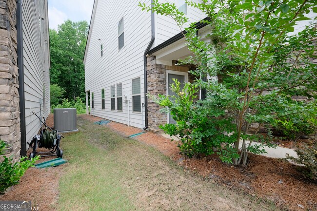Building Photo - 2798 Morgan Spring Trail