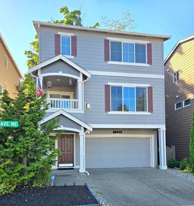 Primary Photo - 4 Bedroom Home Available Now in Lake Stevens!