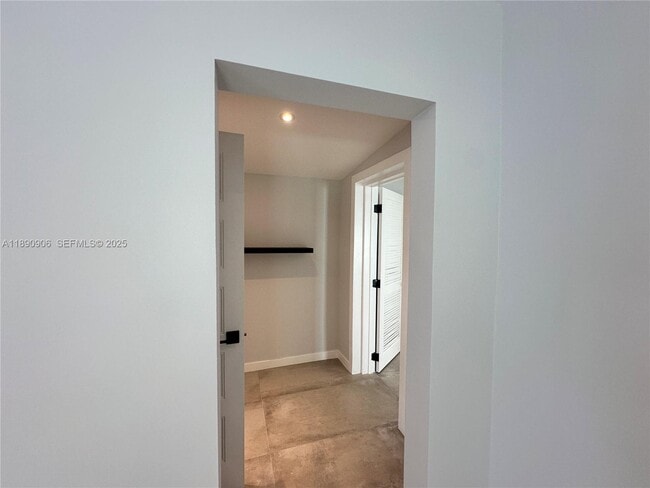 Building Photo - 1436 SW 76th Ct