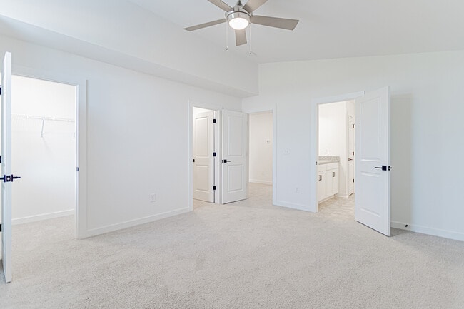 Building Photo - 1411 Darrowby Wy