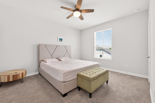 Building Photo - 6638 Albany Forest Ct