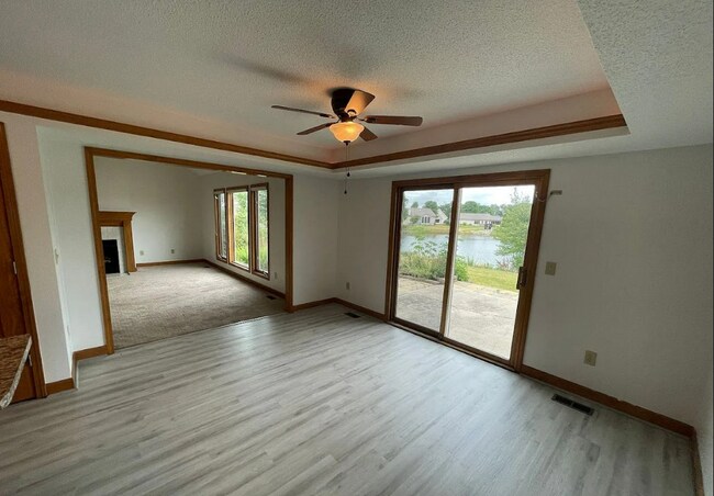 Building Photo - 16134 Silver Shadow Ln