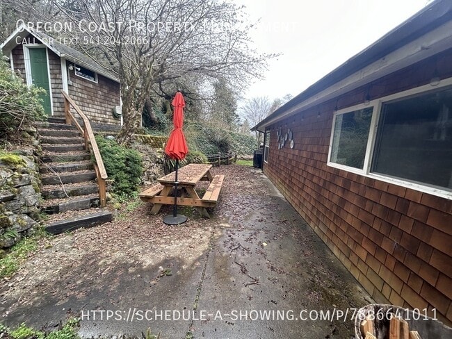 Building Photo - 43390 Nestucca River Rd