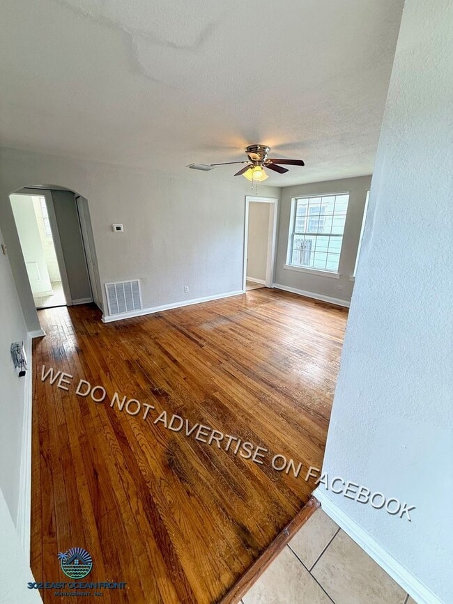 Building Photo - 322 W 63rd St