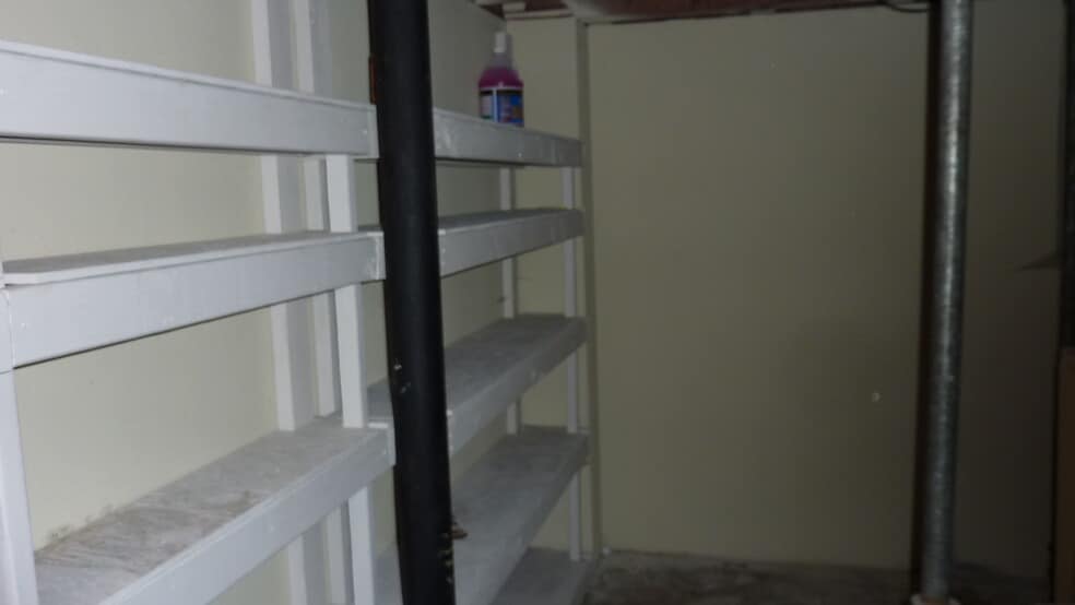 Building Photo - 3320 E 20th Ave