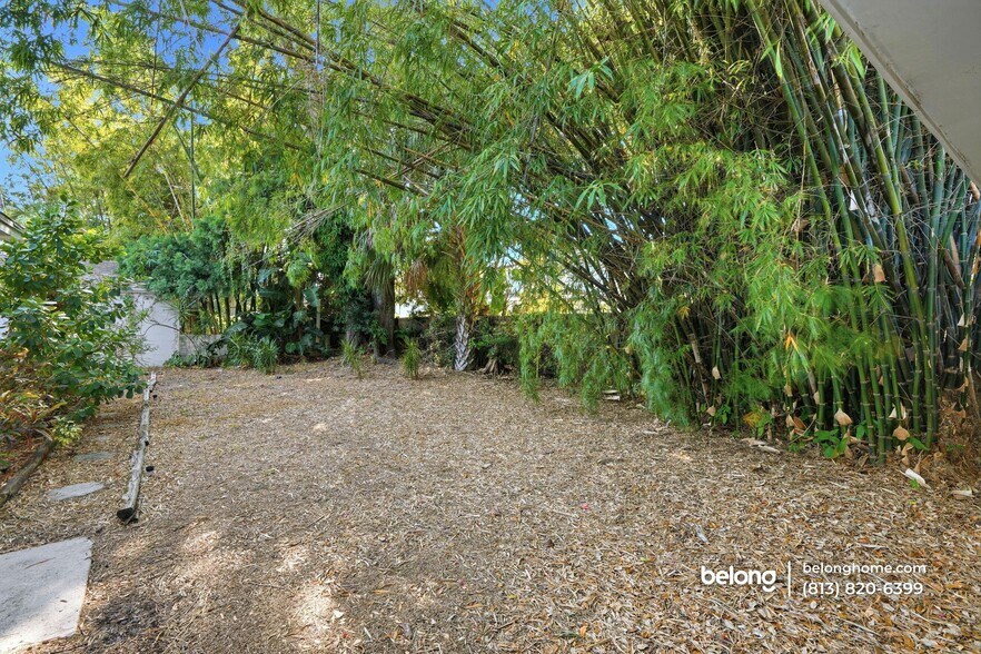 Building Photo - 2701 S Manhattan Ave