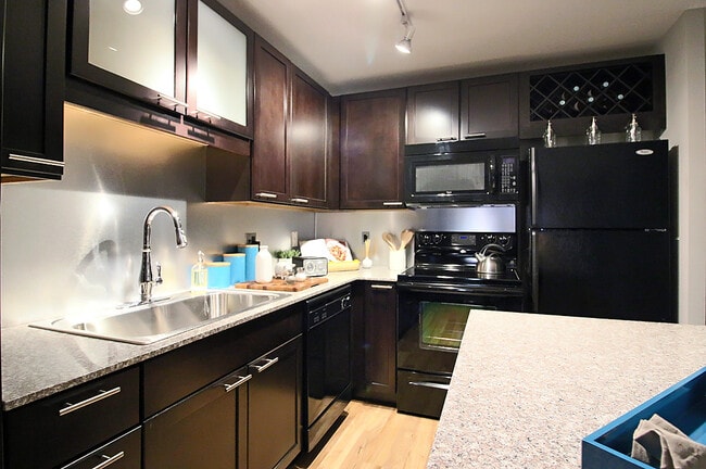 Building Photo - 188 W Randolph St