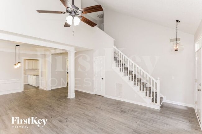 Building Photo - 12137 Moonshadow Ln