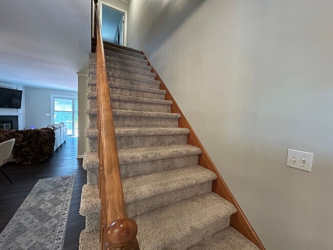 Building Photo - 4876 Weatherhill Dr