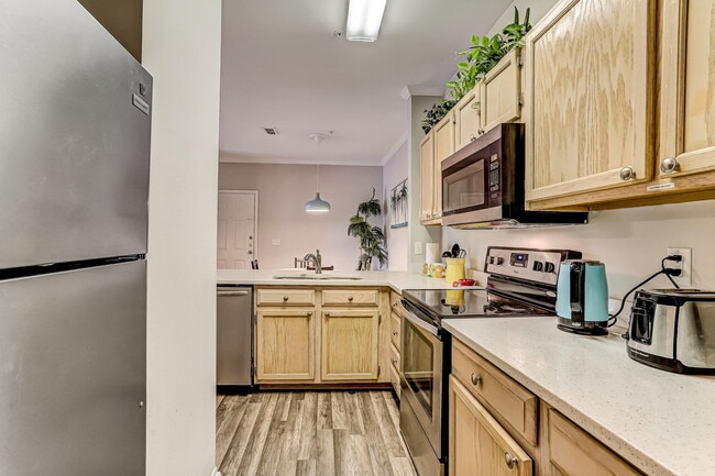 Building Photo - 170 Veracruz Dr