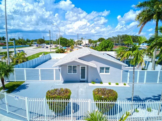 Building Photo - 11631 SW 179th Terrace