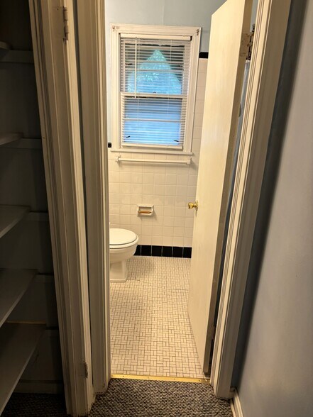 Building Photo - 435 E 36th St