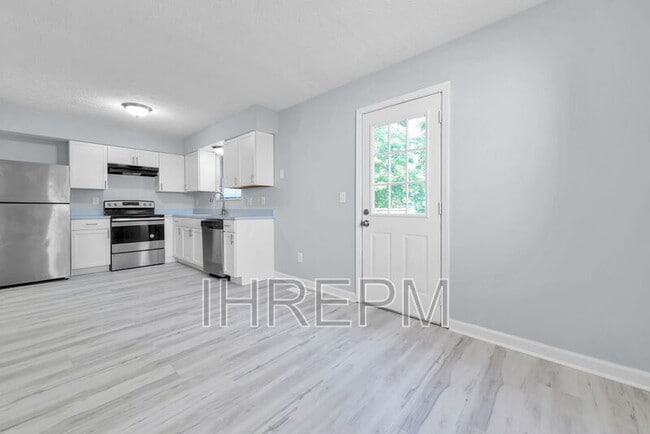 Building Photo - 4955 Kilconnel Dr