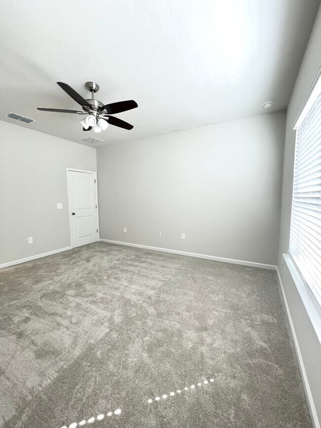 Building Photo - Move In June 16th! Brand New Construction ...