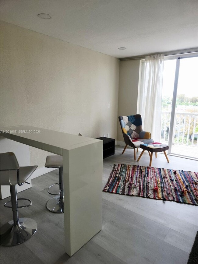 Building Photo - 3551 SW 9th Terrace