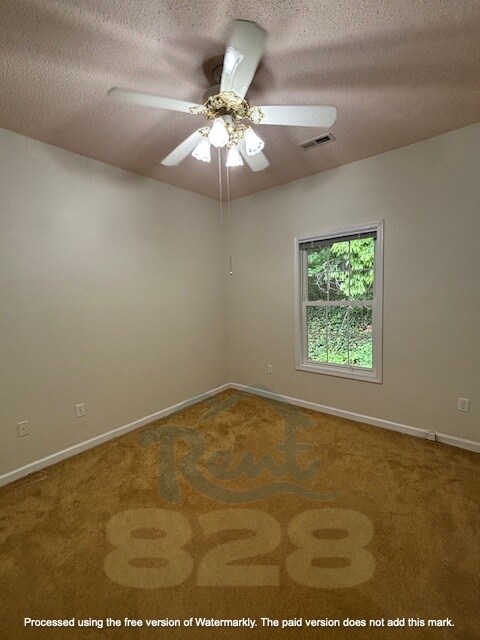 Building Photo - 2 Spicewood Ct
