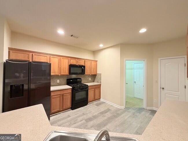Building Photo - 220 Brookhaven Ct