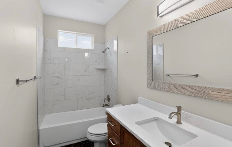 Building Photo - 1838 W 180 N