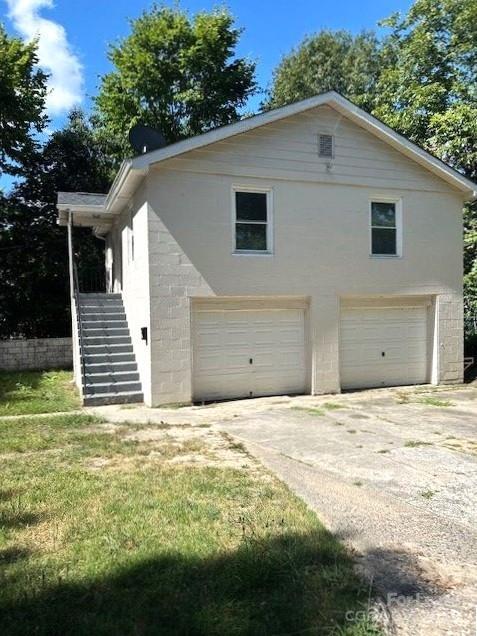 Building Photo - 121 Patrick St