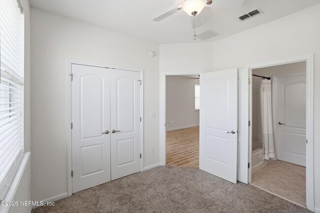 Building Photo - 6119 Bartram Village Dr