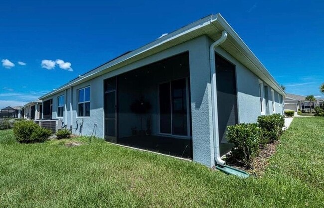 Building Photo - 7916 Stonebrook Cir
