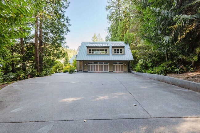 Building Photo - Custom Built Bainbridge Island Waterfront Home with Dock