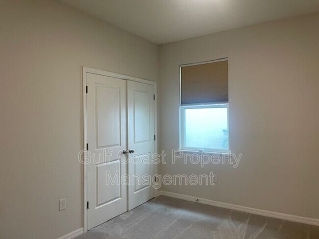 Building Photo - 2207 Midnight Pearl Dr